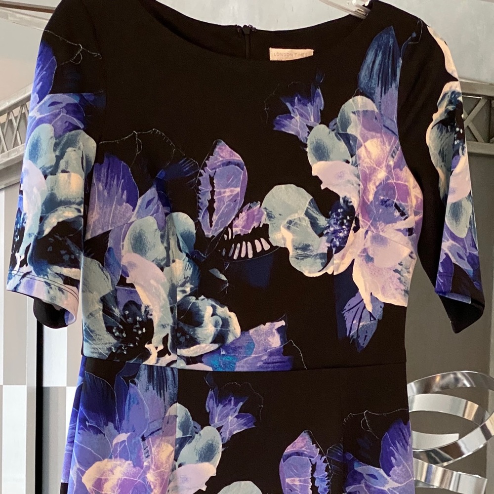London Times floral short sleeve dress